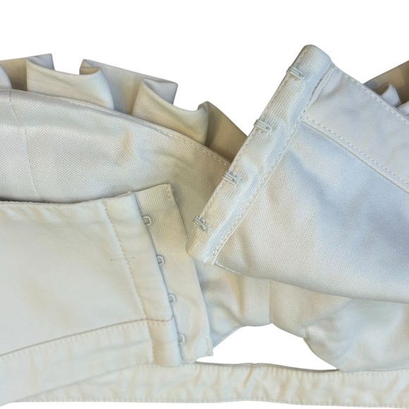 Tobi White Ruffle Halter Bra Crop Size Medium - Picture 5 of 7